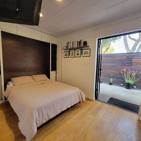 Venice Beach Studio With Large Private Patio Steps To The Beach Los Angeles Ngoại thất bức ảnh