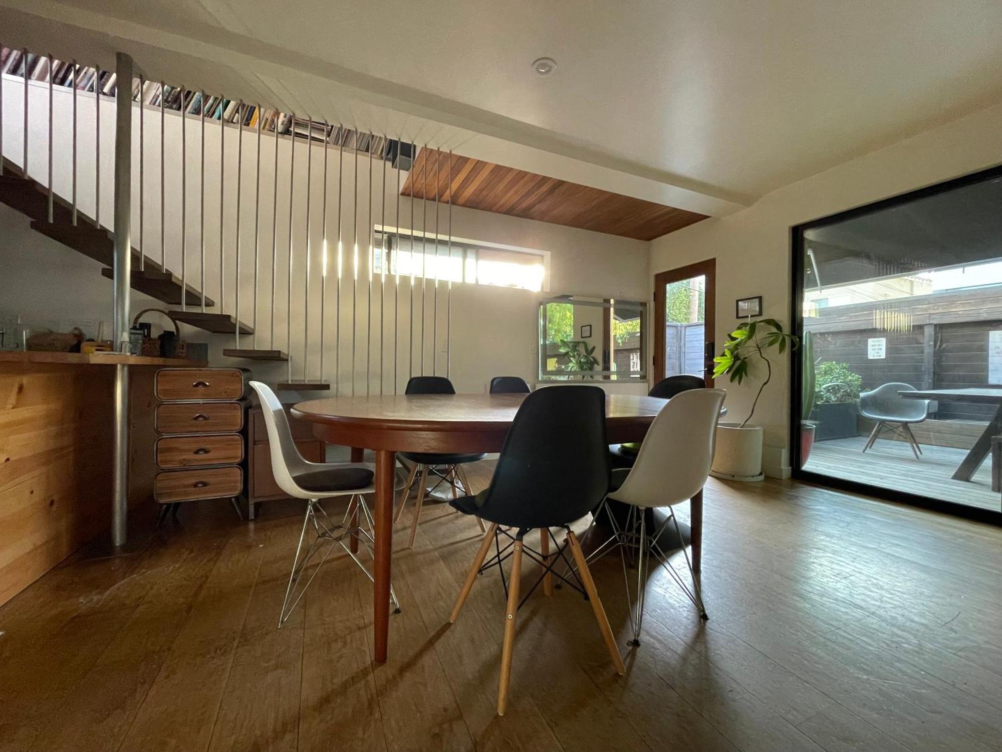 Venice Beach Studio With Large Private Patio Steps To The Beach Los Angeles Ngoại thất bức ảnh