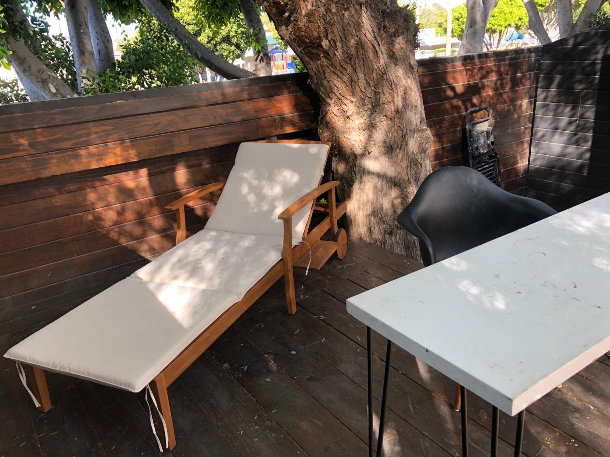 Venice Beach Studio With Large Private Patio Steps To The Beach Los Angeles Ngoại thất bức ảnh