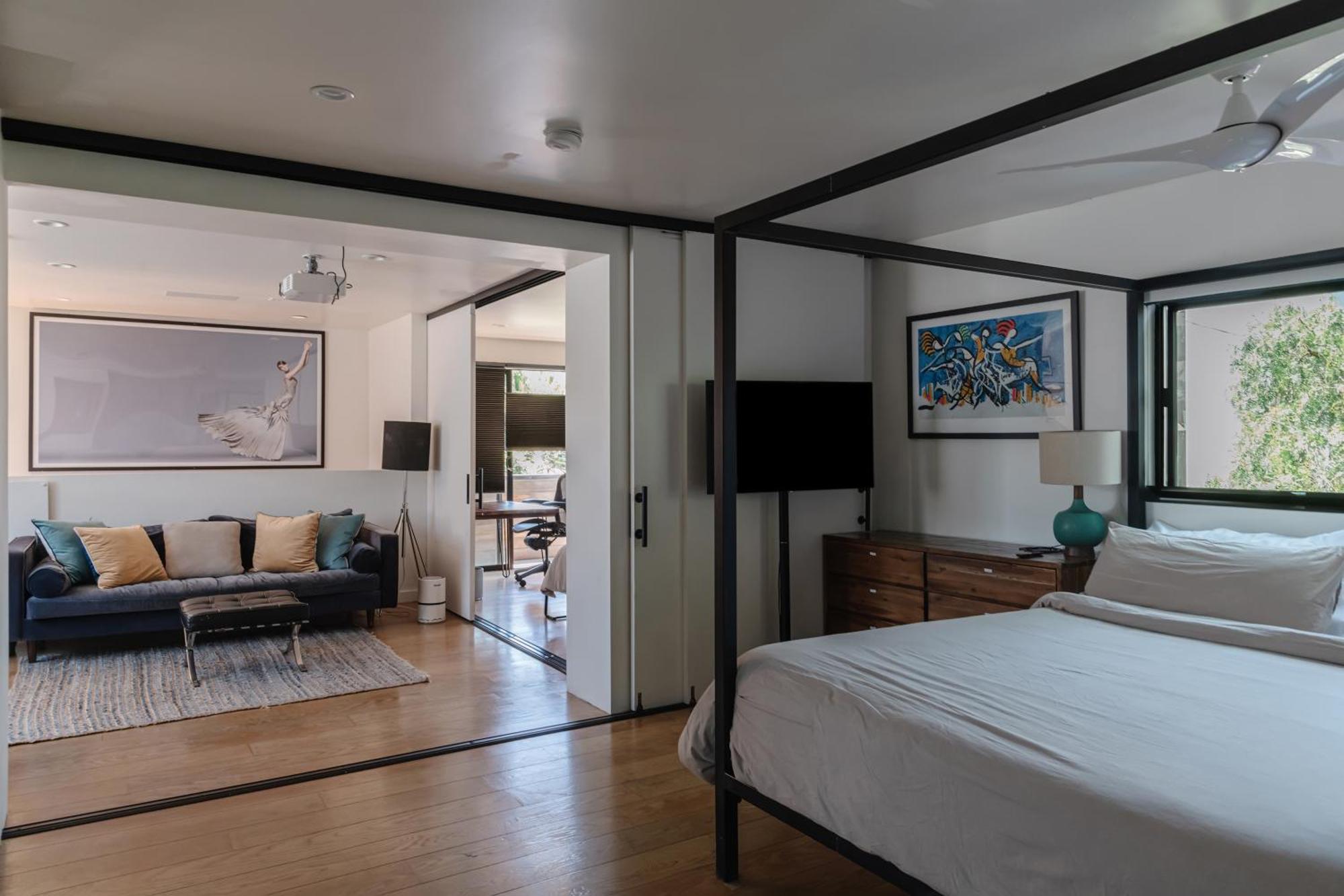Venice Beach Studio With Large Private Patio Steps To The Beach Los Angeles Ngoại thất bức ảnh