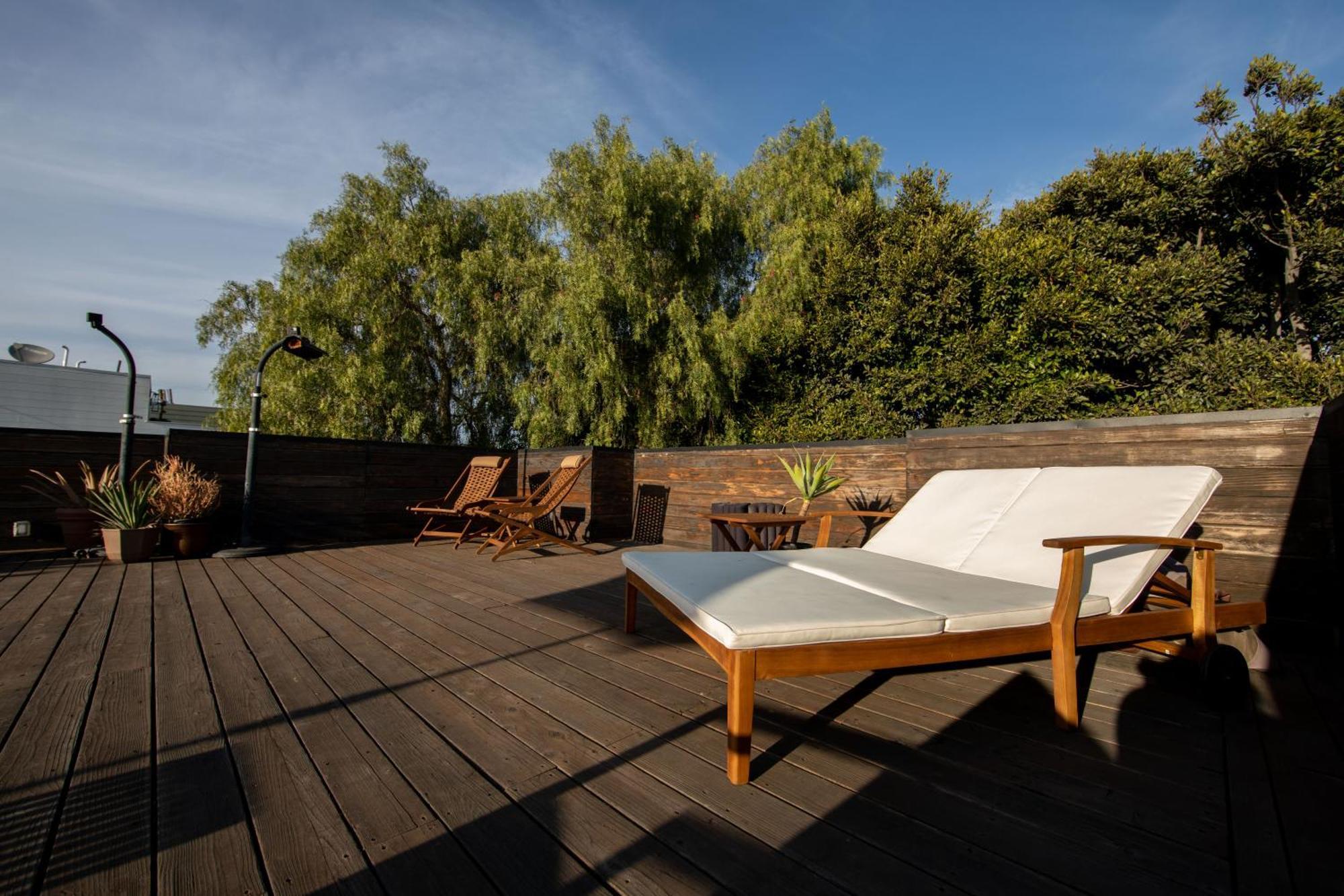 Venice Beach Studio With Large Private Patio Steps To The Beach Los Angeles Ngoại thất bức ảnh
