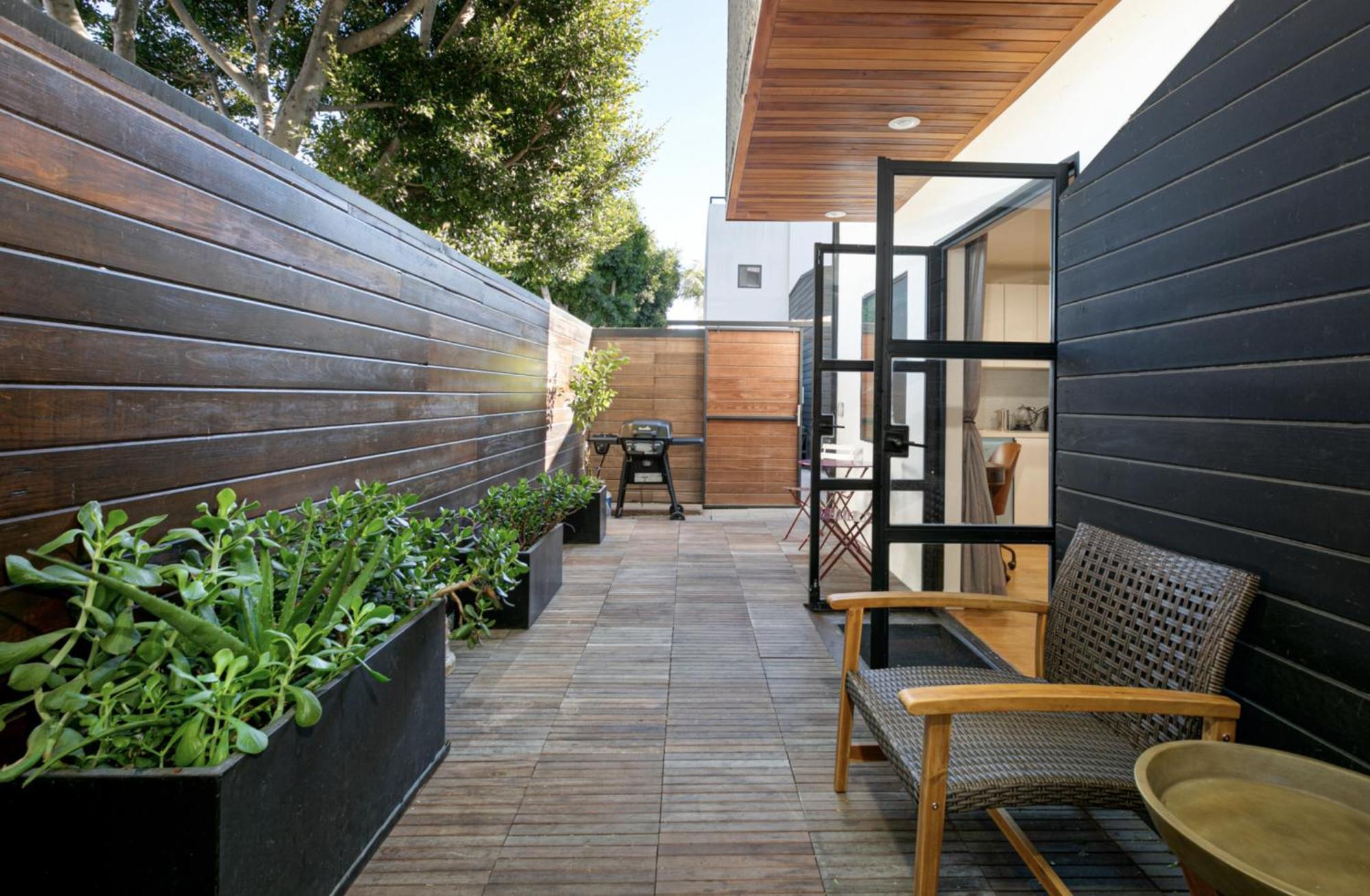 Venice Beach Studio With Large Private Patio Steps To The Beach Los Angeles Ngoại thất bức ảnh
